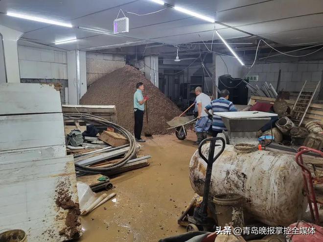 胆子子太大了！偷挖两层地下室超850㎡青岛一小区出现地面塌陷！(图2)