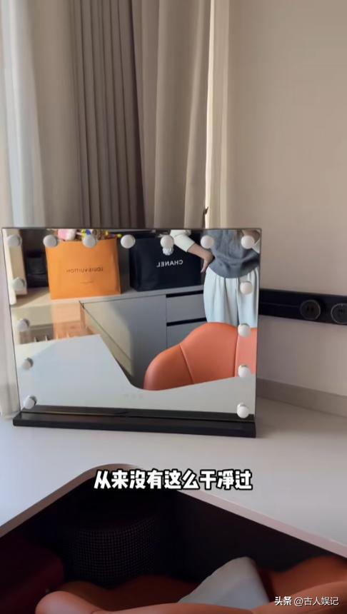 糖糖含泪搬家网友挑刺：她丈夫算脱离苦海了？败不败家一目了然