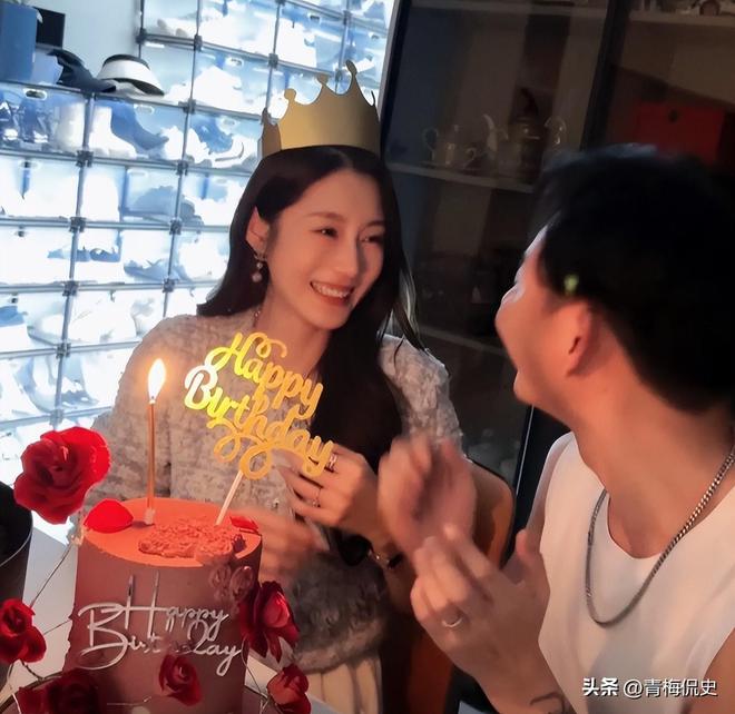 网红糖糖离婚含泪搬家网友挑刺：她丈夫算脱离苦海了(图2)