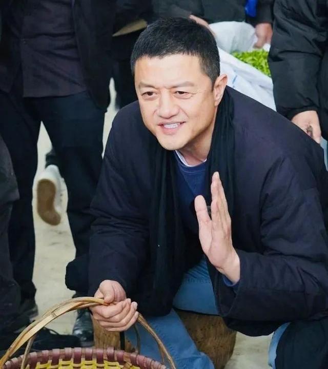 李亚鹏经济状况不好再次搬家！仍被法院限高(图4)