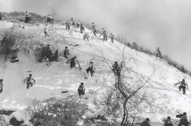 志愿军团长嫌南韩军太弱懒得去打却阴差阳错造就一战争史奇迹(图12)