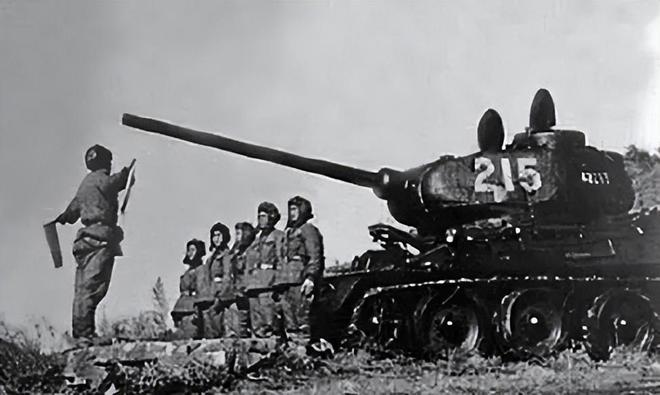 志愿军团长嫌南韩军太弱懒得去打却阴差阳错造就一战争史奇迹(图5)