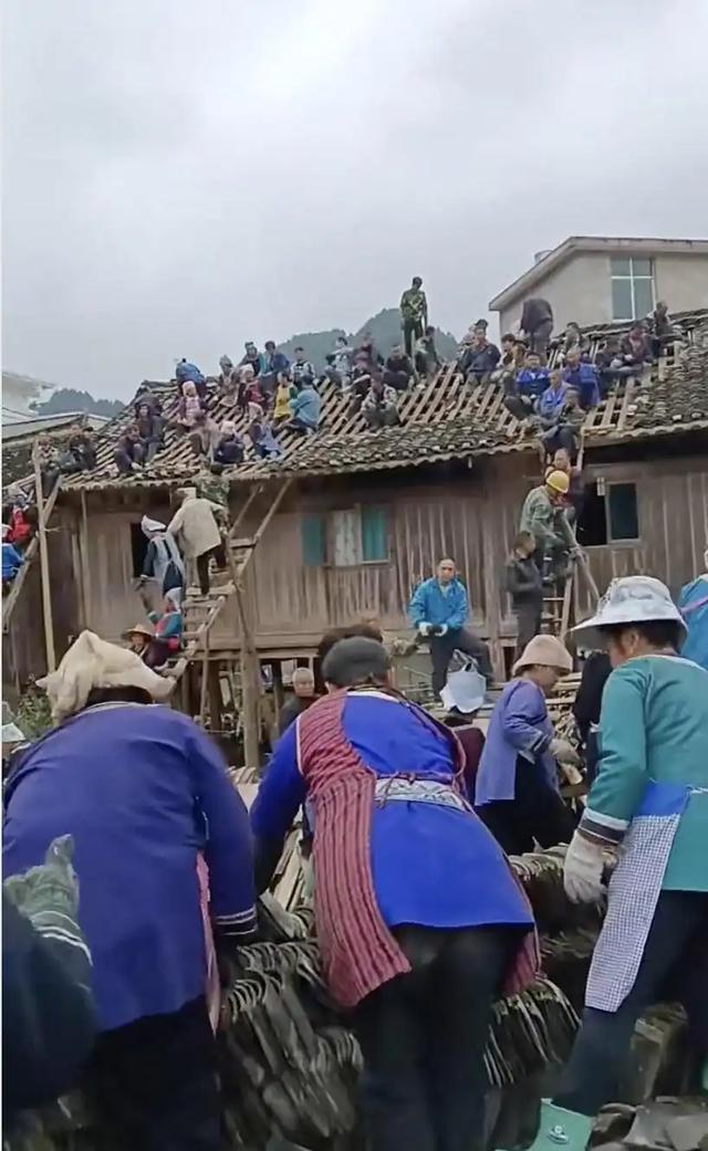贵州榕江村民硬核搬家搬的不止是房更是千年传承与全村情分(图2)